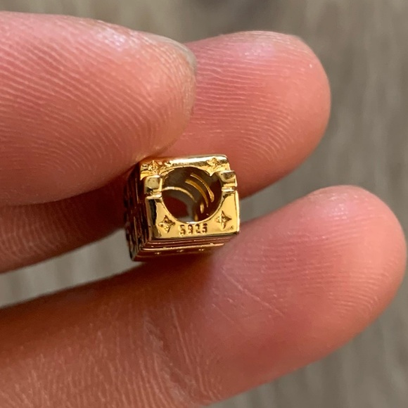 NWOT Star Wars, YGP, Shining 3-D Logo, Black Enamel LIMITED EDITION Charm 925 - Picture 10 of 10